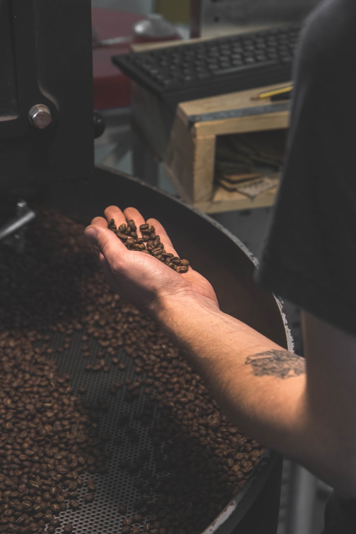 How to Keep Coffee Beans Fresh at Home